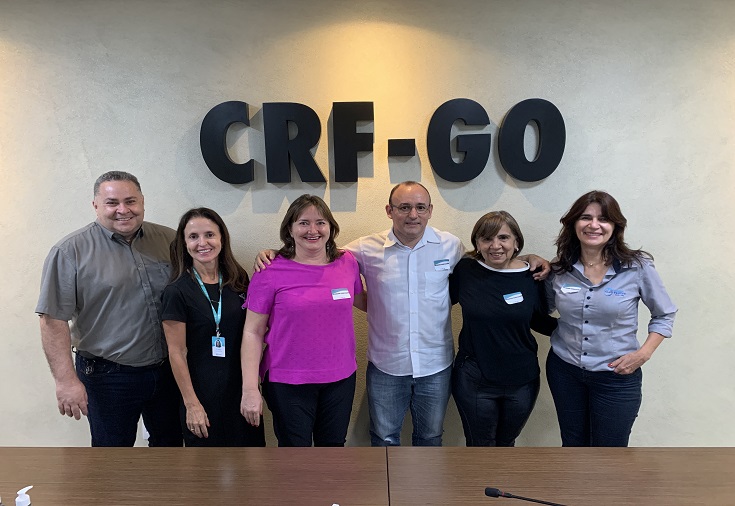 CRF-GO | Representantes da farmácia magistral discutem novos projetos