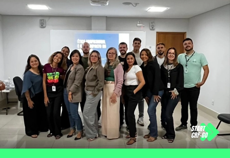Acadêmicos da FacUnicamps participam de visita técnica sobre Ética Farmacêutica no CRF-GO