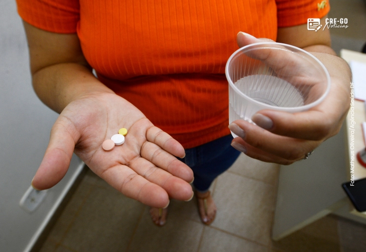 CRF-GO | Uso seguro de medicamentos: erros comuns podem comprometer tratamentos