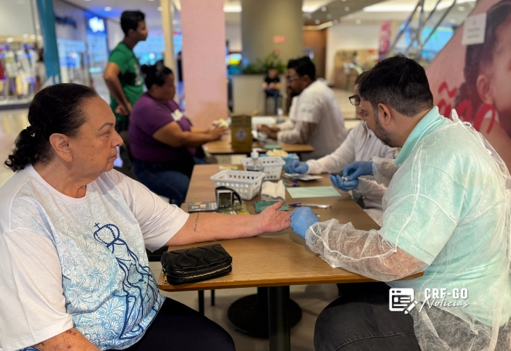 CRF-GO | CRF-GO promove  ação especial no Araguaia Shopping durante a Semana do Uso Racional de Medicamentos